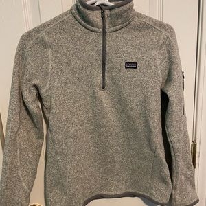 Patagonia Women’s Grey Fleece Quarterzip Jacket
